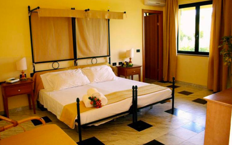 MARINA DEL MARCHESE BEACH RESORT